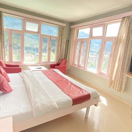 Hotel Meadows Manali Eksteriør bilde