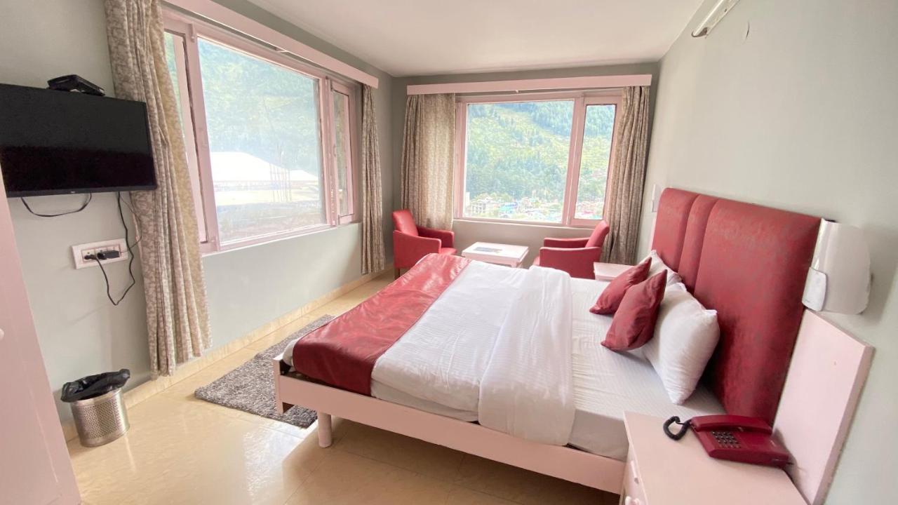 Hotel Meadows Manali Eksteriør bilde